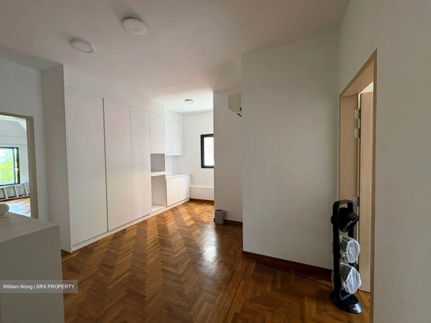 English Villas (D16), Semi-Detached #613350591